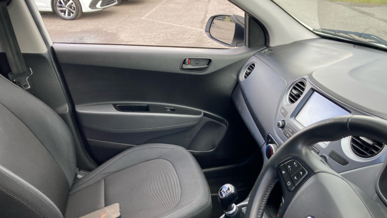 Hyundai i10 1.0 Play 5dr Petrol Hatchback